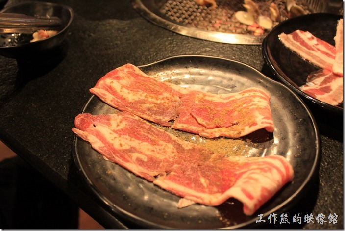 台南-逐鹿焊火燒肉。孜然羊五花
